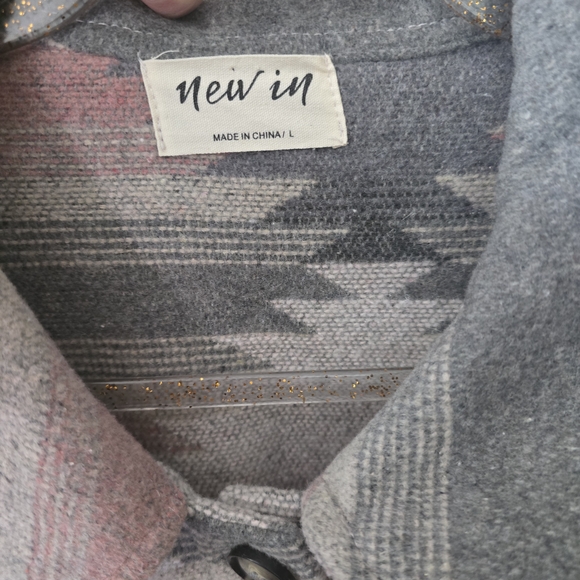 Aztec Patterned Button-Up Jacket/Shacket - Picture 2 of 2